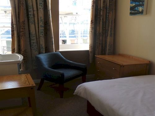 Sterling House Hotel Eastbourne Ngoại thất bức ảnh