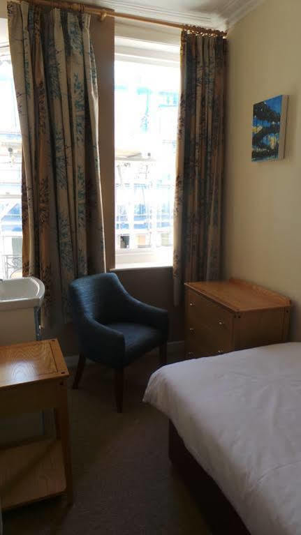 Sterling House Hotel Eastbourne Ngoại thất bức ảnh
